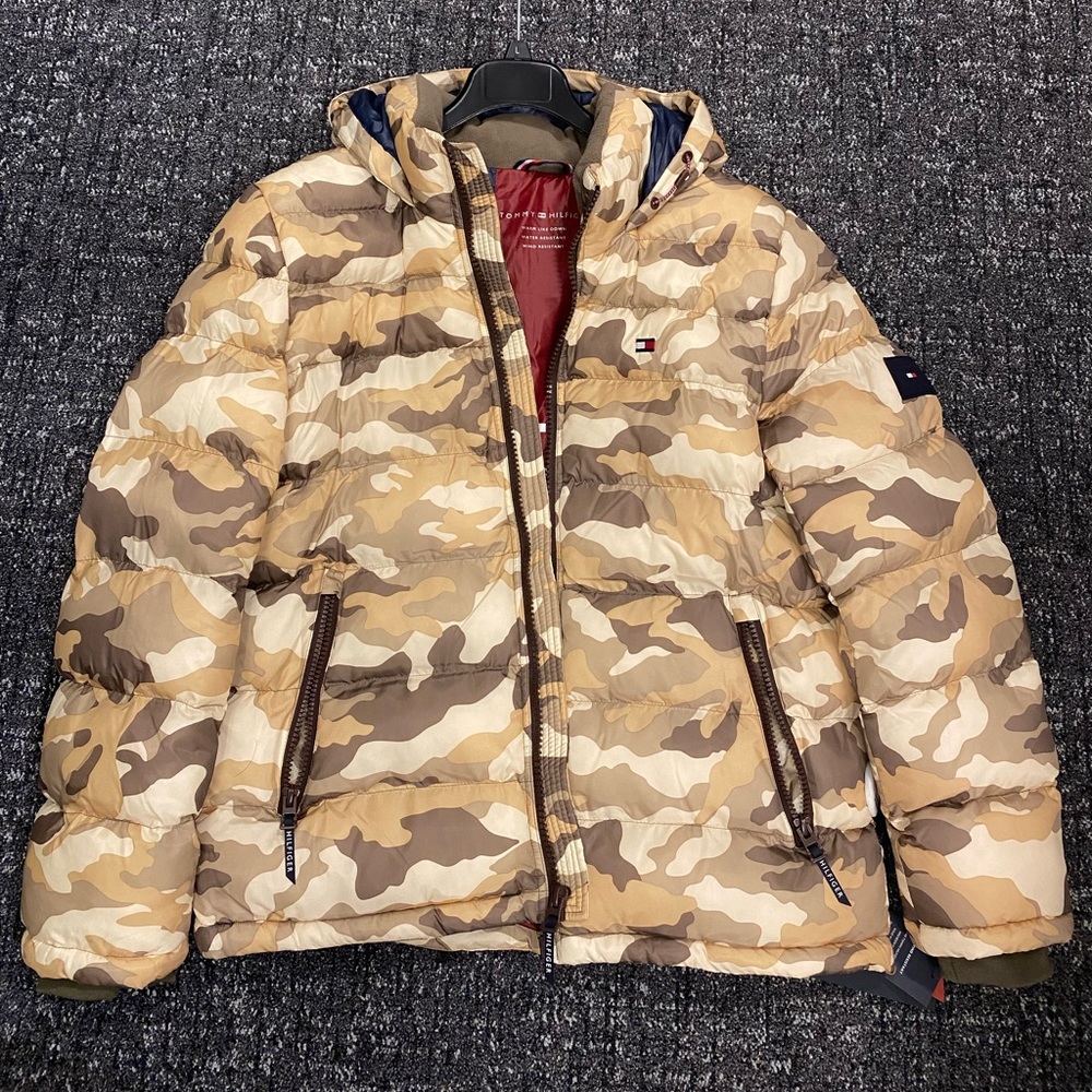 Tommy Hilfiger Camo Puffer Jacket